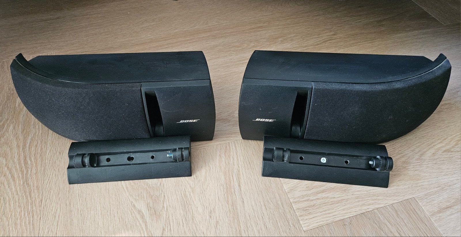 Bose 161 luidsprekerset incl. muurbeugels, Audio, Tv en Foto, Speakerset, Ophalen of Verzenden, Zo goed als nieuw, Bose