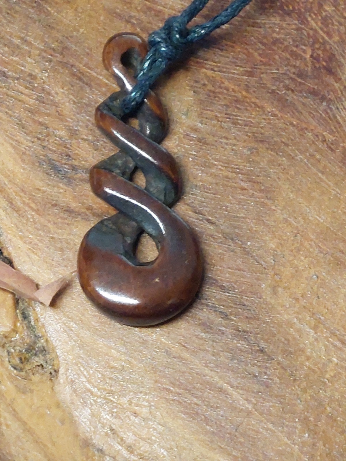 Maori Surf knoop ketting Keltisch Gothic Punk Skate  Rock, Ophalen of Verzenden, Zo goed als nieuw, Bruin, Overige materialen