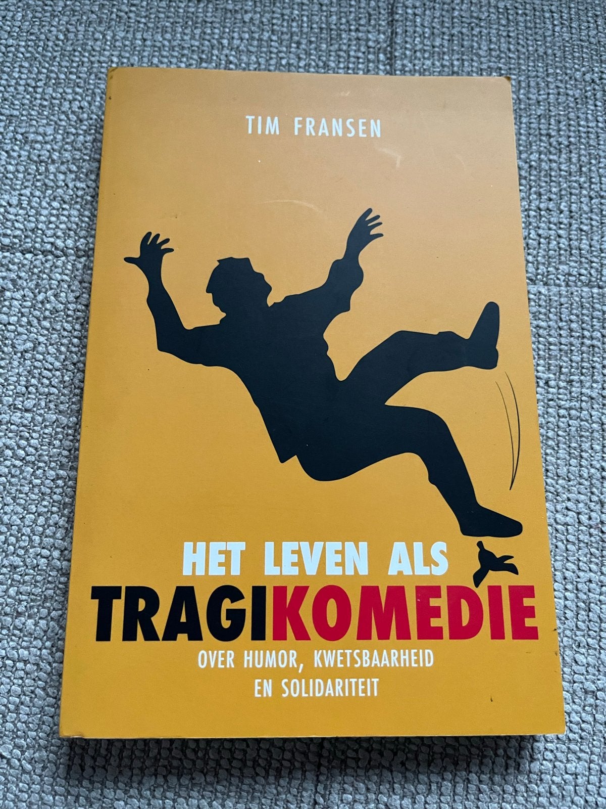 Het Leven als Tragikomedie - Tim Fransen, Ophalen of Verzenden, Gelezen, Overige typen