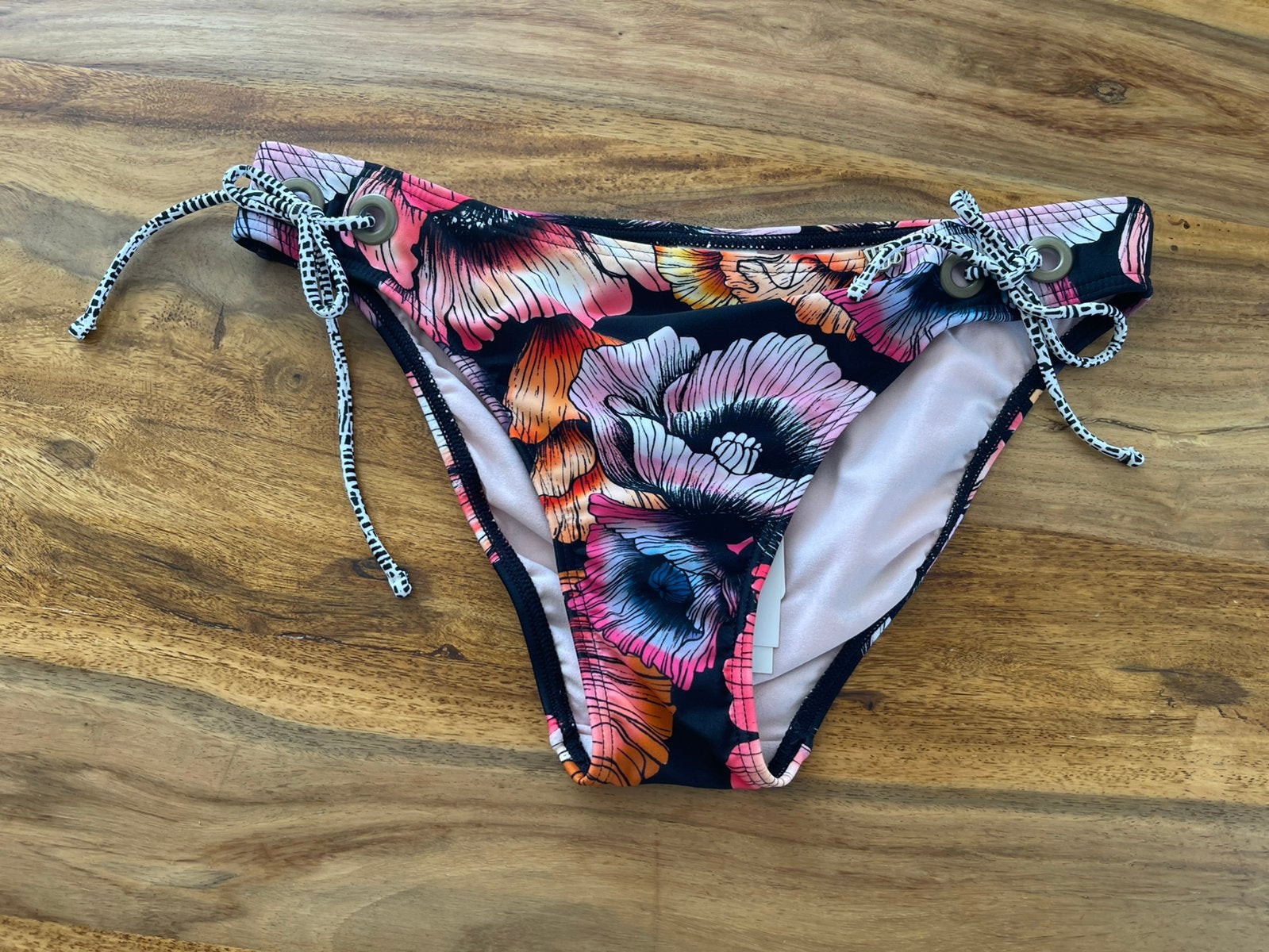 Beachlife bikini slip maat 38, Verzenden, Nieuw, Meerkleurig, Overige typen