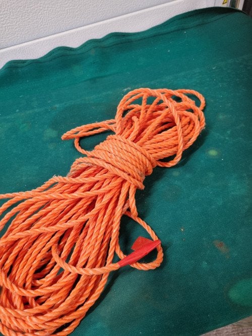 nylon touw oranje 17 meter, Ophalen of Verzenden, 'T Olde Gre-j, Info@toldegrej.nl, Endepoelstraat 20f Didam