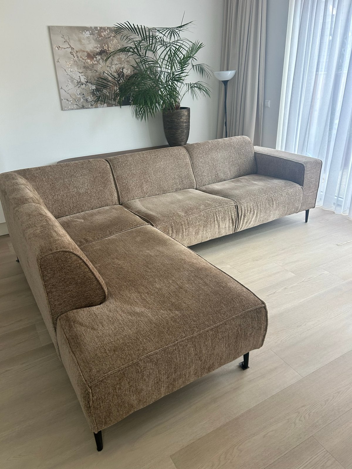 Comfortabele hoekbank met slijtvaste bekleding, Huis en Inrichting, 250 tot 300 cm, Hoekbank, Ophalen of Verzenden, Zo goed als nieuw