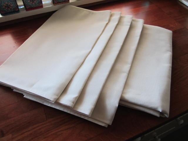 4x Tafelloper+ tafelkleed., Ophalen of Verzenden, Zo goed als nieuw, Overige kleuren, Tafelkleed of Tafelzeil
