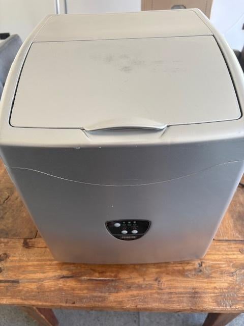 Princess ijsblokjesmachine zilver, Witgoed en Apparatuur, IJsmachines, Ophalen of Verzenden, Gebruikt, Zelfvriezend