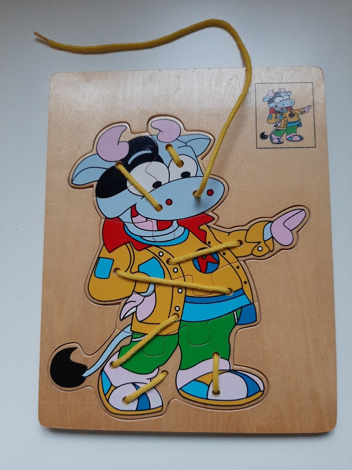 Houten puzzel / borduurplankje., Kinderen en Baby's, Speelgoed | Houten speelgoed, Ophalen of Verzenden, Gebruikt, Overige typen