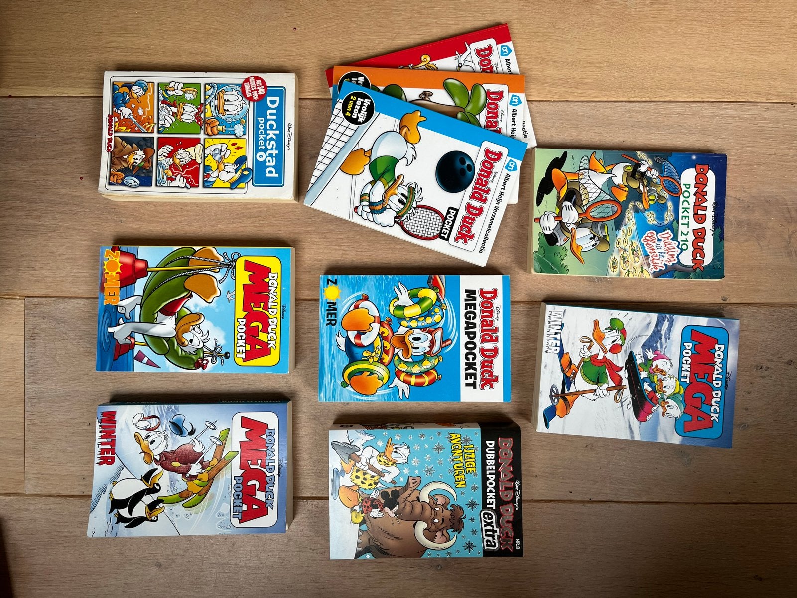 Donald Duck Pocket en Megapocket collectie (10 stuks), Meerdere stripboeken, Ophalen of Verzenden, Gelezen