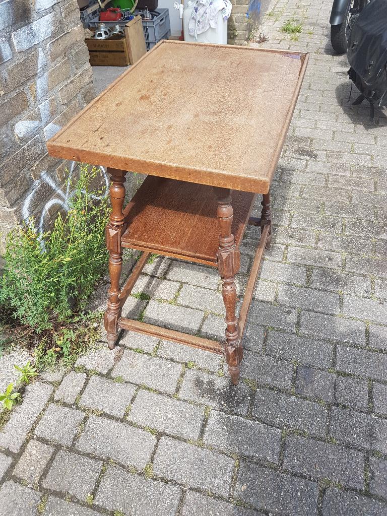 Antiek eiken tafeltjes, Ophalen of Verzenden