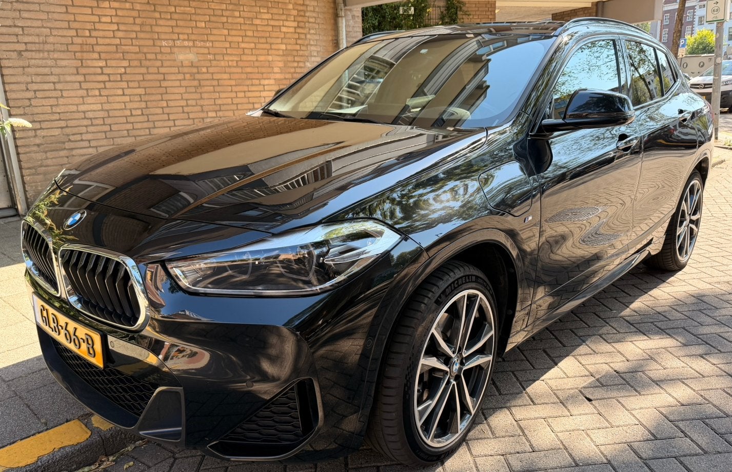 BMW X2 xDrive25e 220PK M-Sport | Pano | HUD | Leder | LED, Auto's, Automaat, Zwart, Vierwielaandrijving, 1705 kg