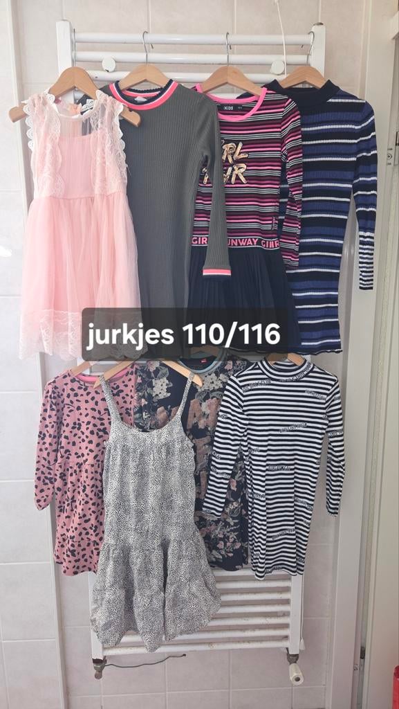 Bundel jurkjes zomer en winter maat 110/116, Kinderen en Baby's, Kinderkleding | Maat 116, Ophalen, Zo goed als nieuw, Meisje