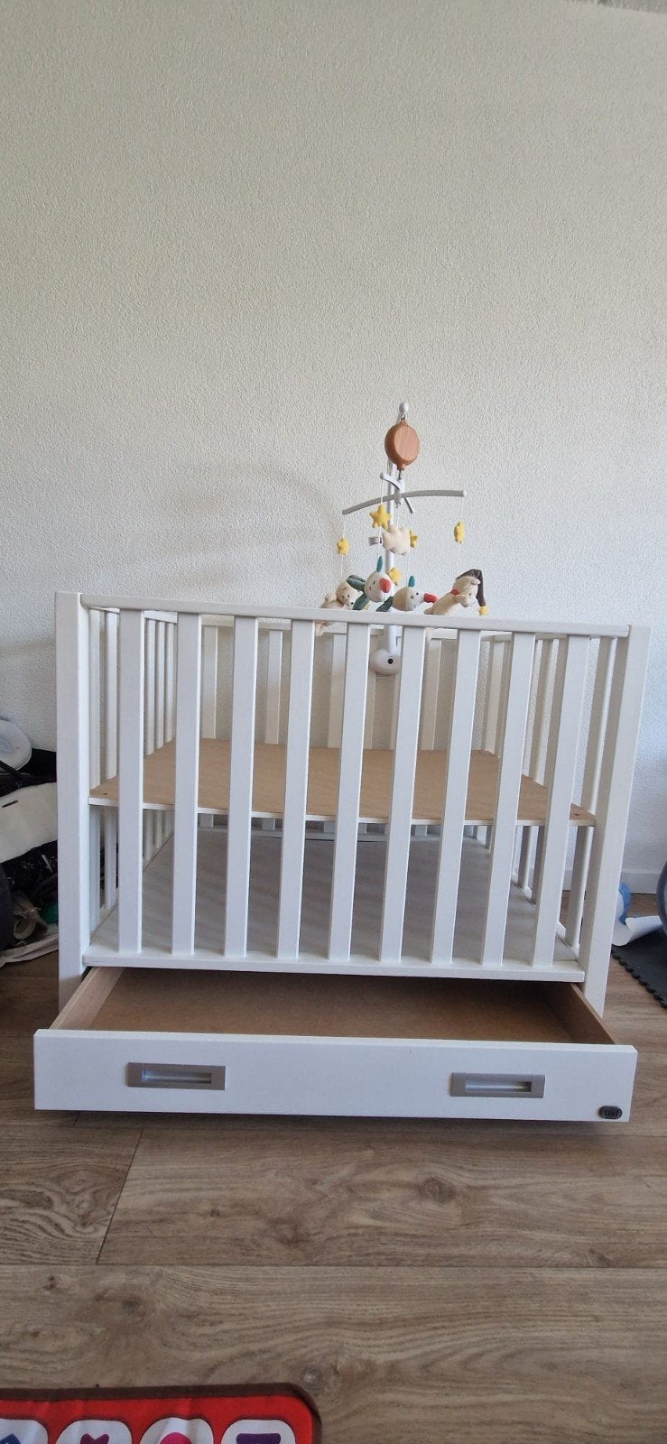 TWF box sem wit met lade inclusief mobiel, Ophalen, Gebruikt, Minder dan 140 cm, 70 tot 85 cm