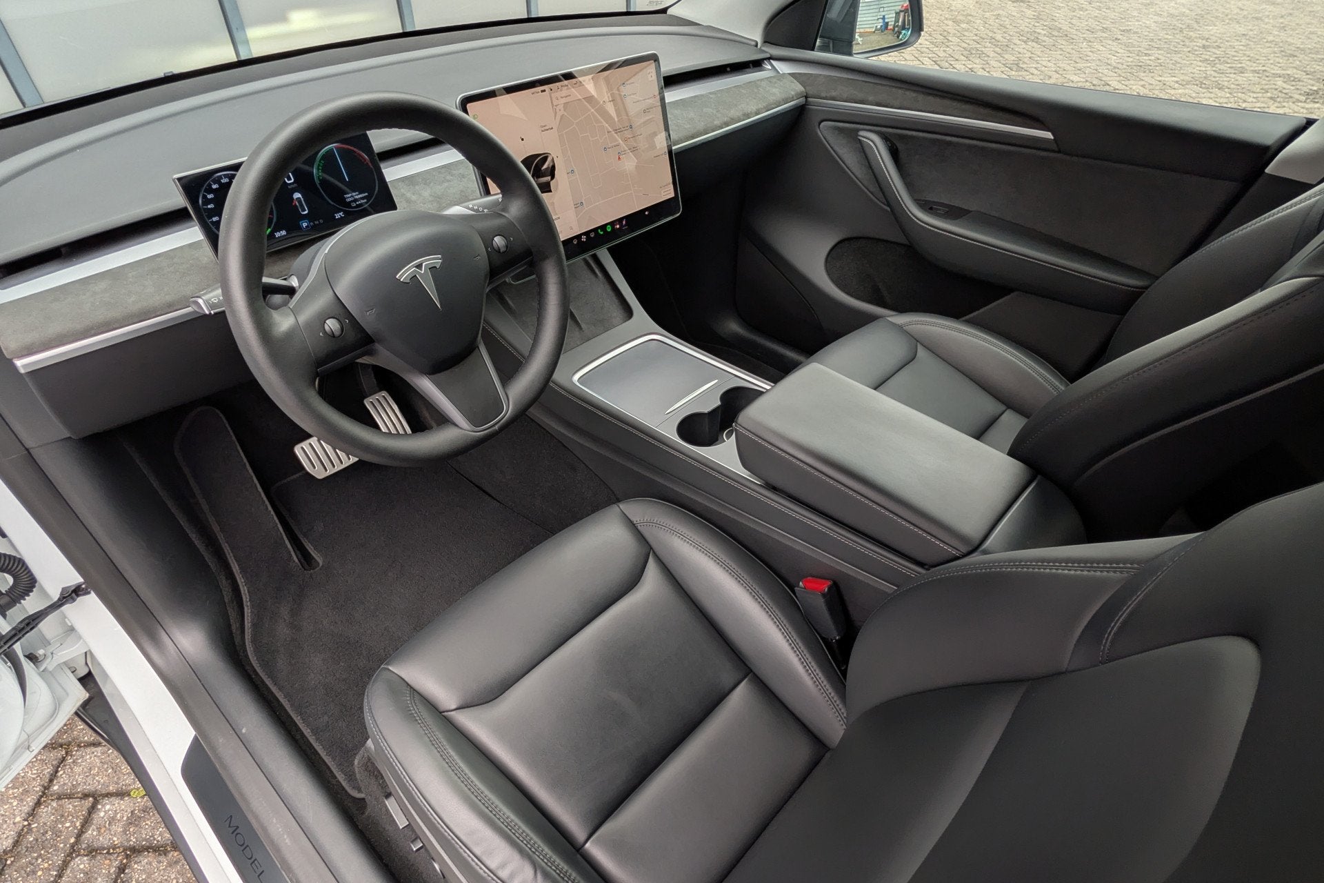 Tesla Model Y Performance AWD 75kWh SOH 94% Bodykit Wrap App, Auto's, Tesla, Automaat, Dealer onderhouden, Gebruikt, Zwart