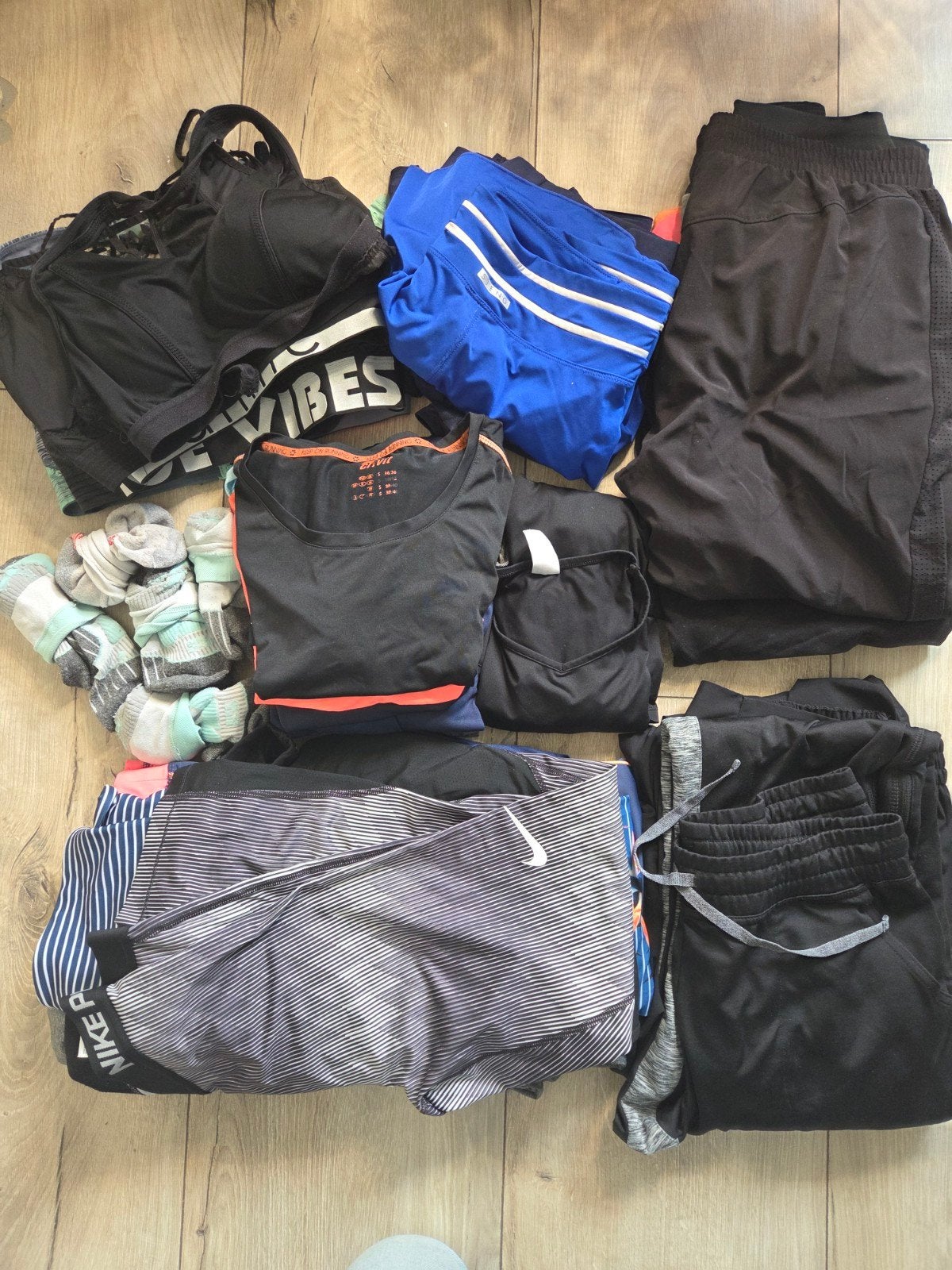 Groot sportkledingpakket dames maat S/M/L (38-40), Kleding | Dames, Sportkleding, Ophalen of Verzenden, Maat 38/40 (M)