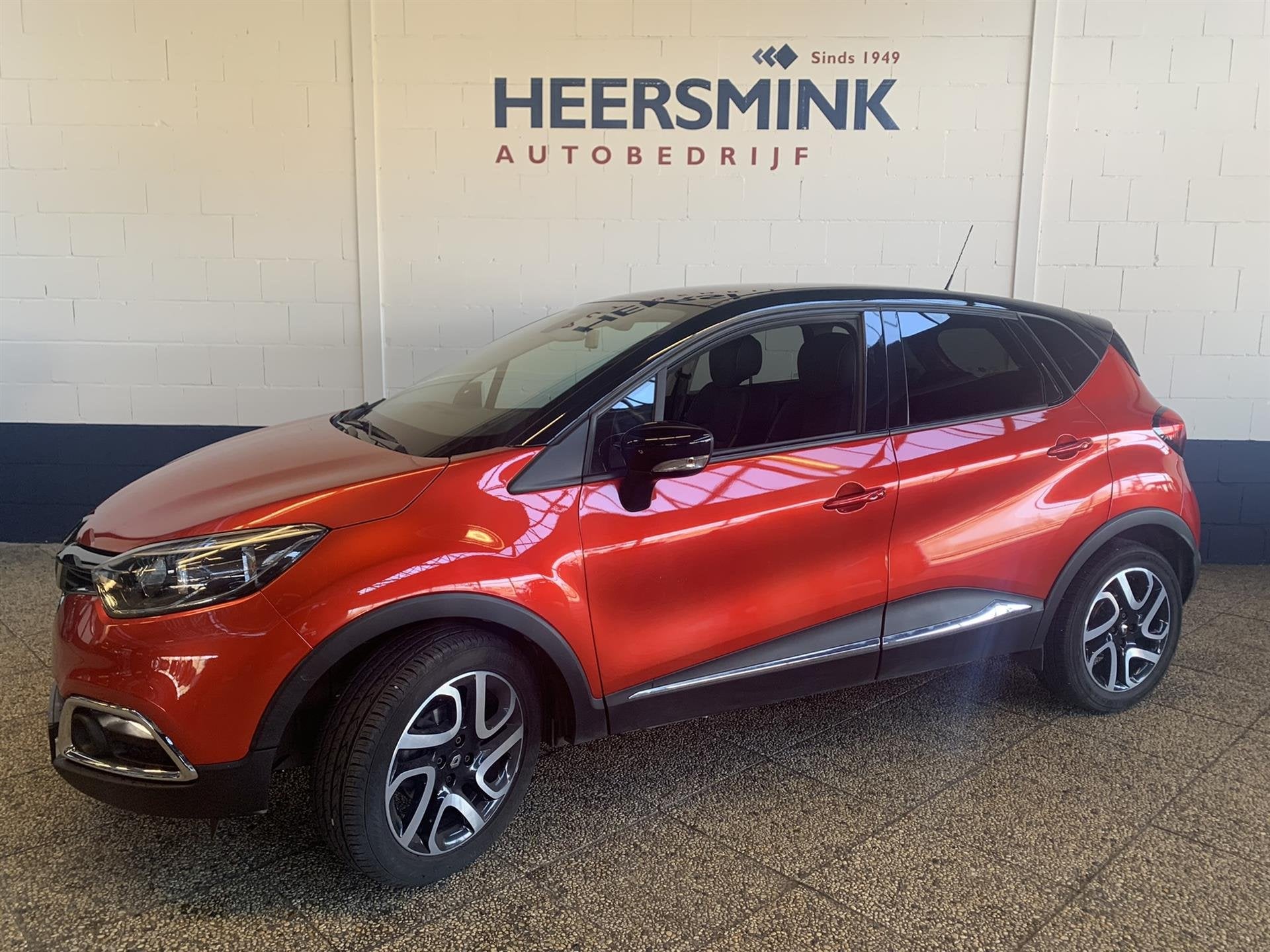 Renault Captur 0.9 TCe Xmod | Meest luxe uitv. | Perfecte st, Auto's, 898 cc, Gebruikt, Euro 6, 49 €/maand