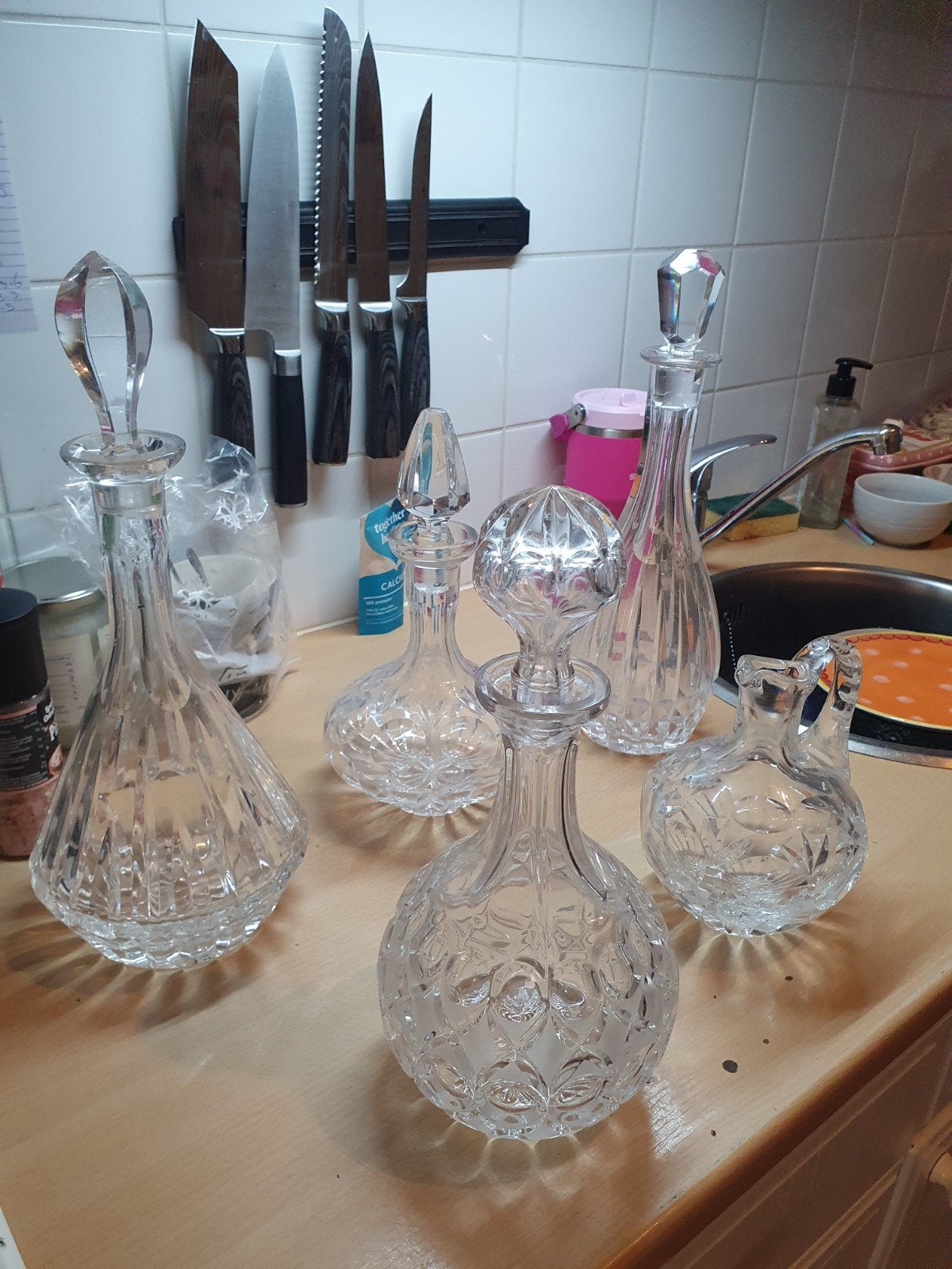 Set van 4 kristallen karaffen en 1 karafje, Antiek en Kunst, Ophalen