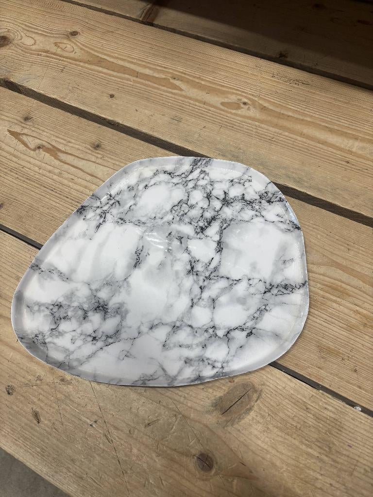 Present Time - Tray Marble Look Large Ø30cm  - White, Ophalen, Kunststof, -, -