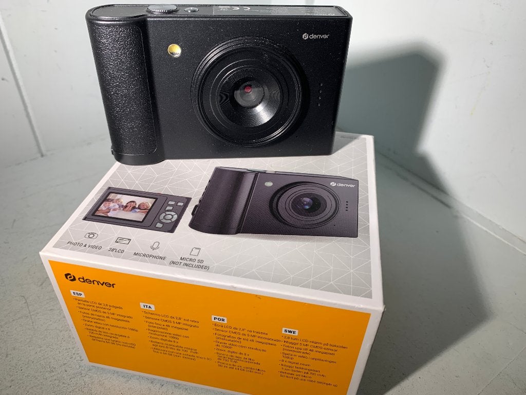 Compact Camera – Denver 48MP, 1080p Video, 8x Zoom, Overige typen, Ophalen of Verzenden, Zo goed als nieuw, Overige Merken