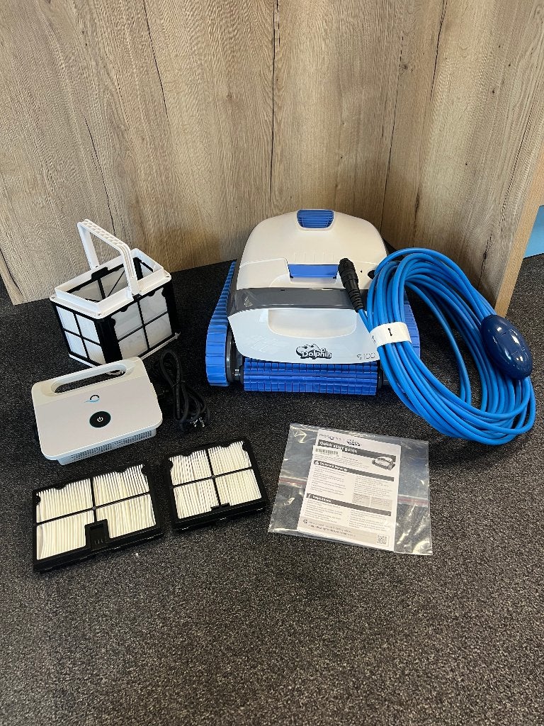 Dolphin zwembadrobot S100, Tuin en Terras, Zwembad-toebehoren, Ophalen of Verzenden, Zo goed als nieuw, Reinigingsmiddel