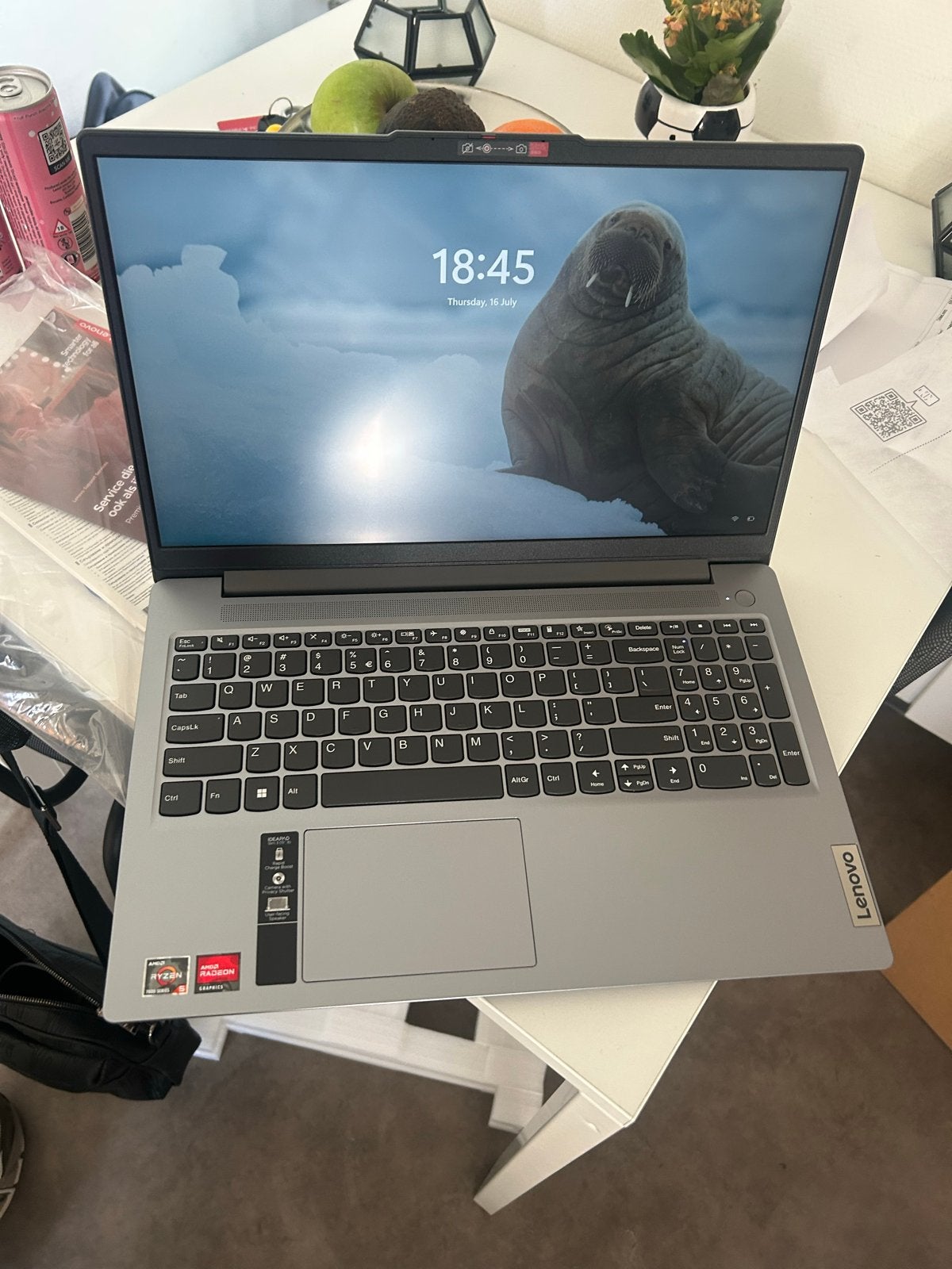 Lenovo IdeaPad Slim 3 15.6" AMD Ryzen 3 Laptop, Computers en Software, Windows Laptops, Zo goed als nieuw, 15 inch, Onbekend, Qwerty