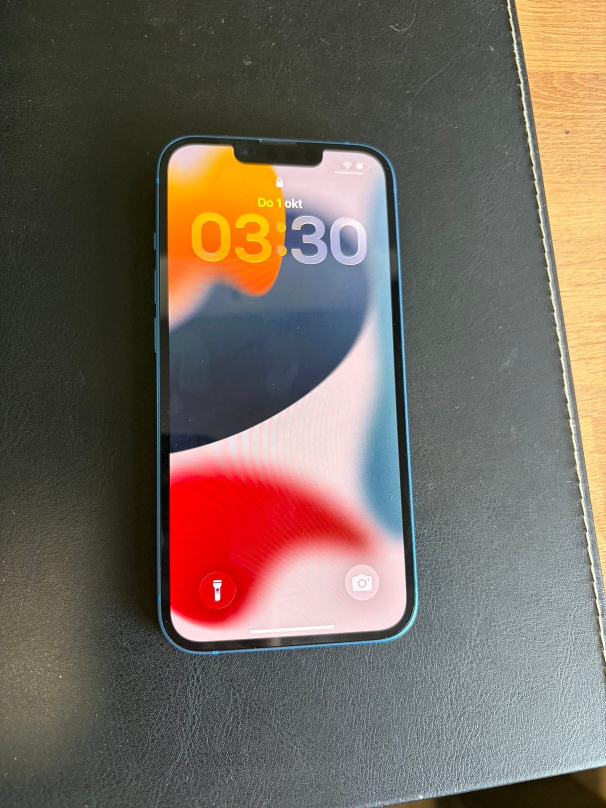 Foto 4 van Apple Iphone 13 256, batterij 100%, nieuwstaat.