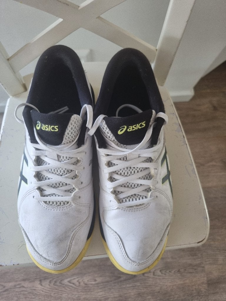 Hockey/korfbalveldschoenen, Sport en Fitness, Korfbal, Ophalen, Gebruikt, Schoenen