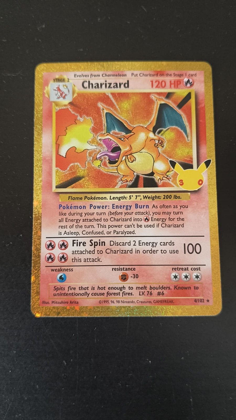 Charizard Pokémon kaart 4/102 Base Set Celebrations, Hobby en Vrije tijd, Ophalen, Nieuw, Losse kaart