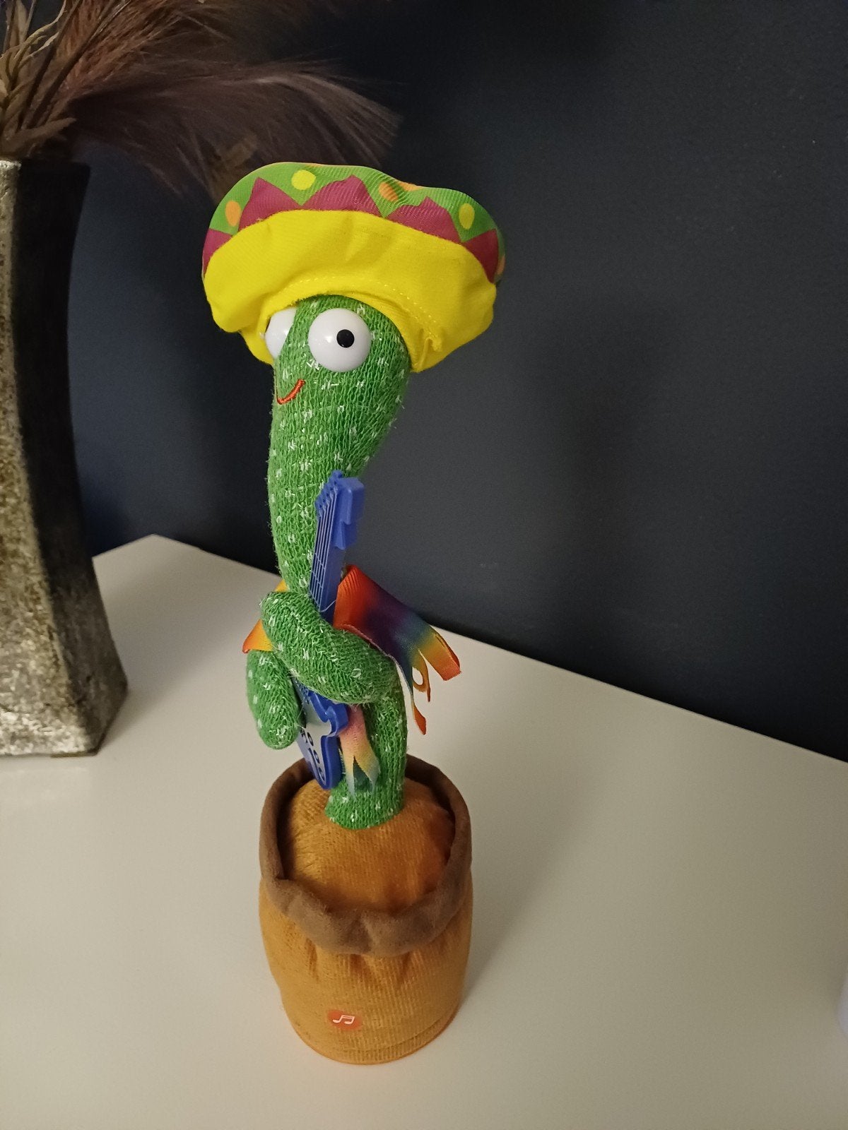 Dansende en zingende cactus knuffel met sombrero, Groen, Overige merken, Overige karakters, Overige typen