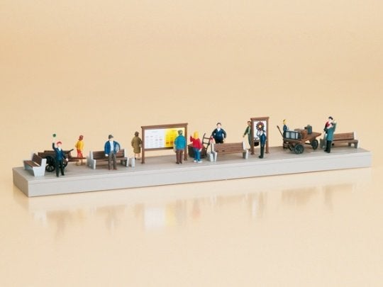 Perron-toebehoren + mooie park-bankjes - Vero 47004, Hobby en Vrije tijd, Modeltreinen | H0, Wisselstroom, Brug, Tunnel of Gebouw