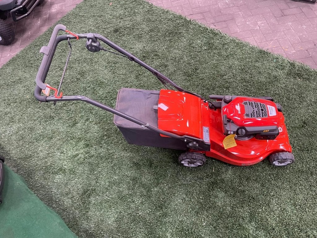 Husqvarna LC347V, Cirkelmaaier, Nieuw, Ophalen of Verzenden, Opvangbak