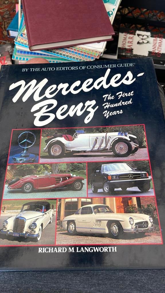 Mercedes benz, Boeken, Auto's | Boeken, Zo goed als nieuw, Mercedes, Ophalen of Verzenden