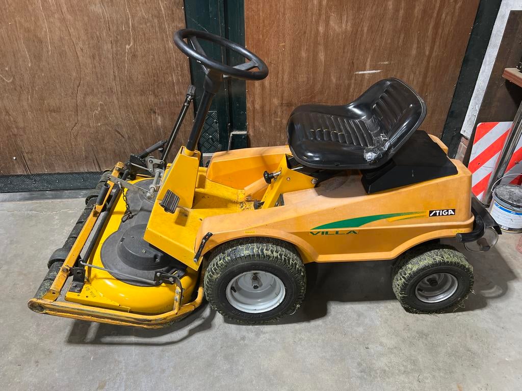 Stiga Villa zitmaaier - grasmaaier, Ophalen, Cirkelmaaier, Gebruikt, Elektrische starter