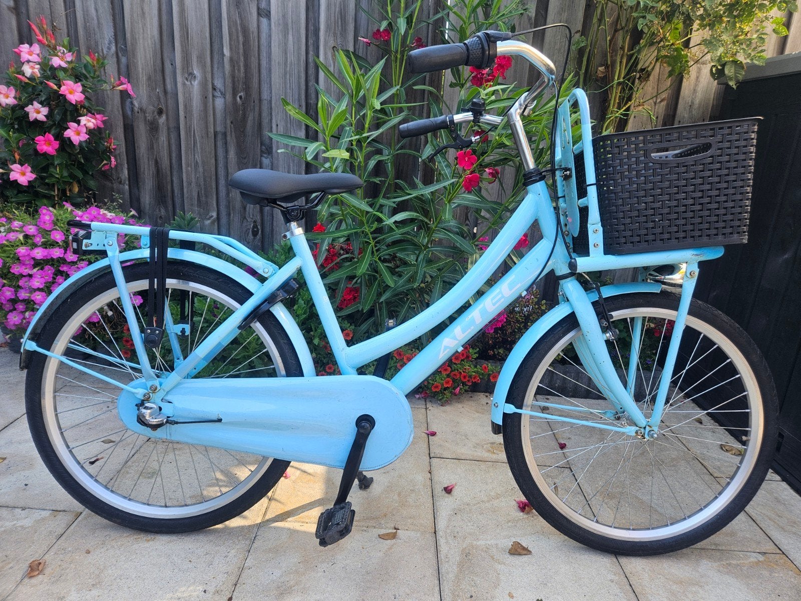 meisjesfiets 24 inch 3 versnellingen Altec, Ophalen, Gebruikt, 20 inch of meer