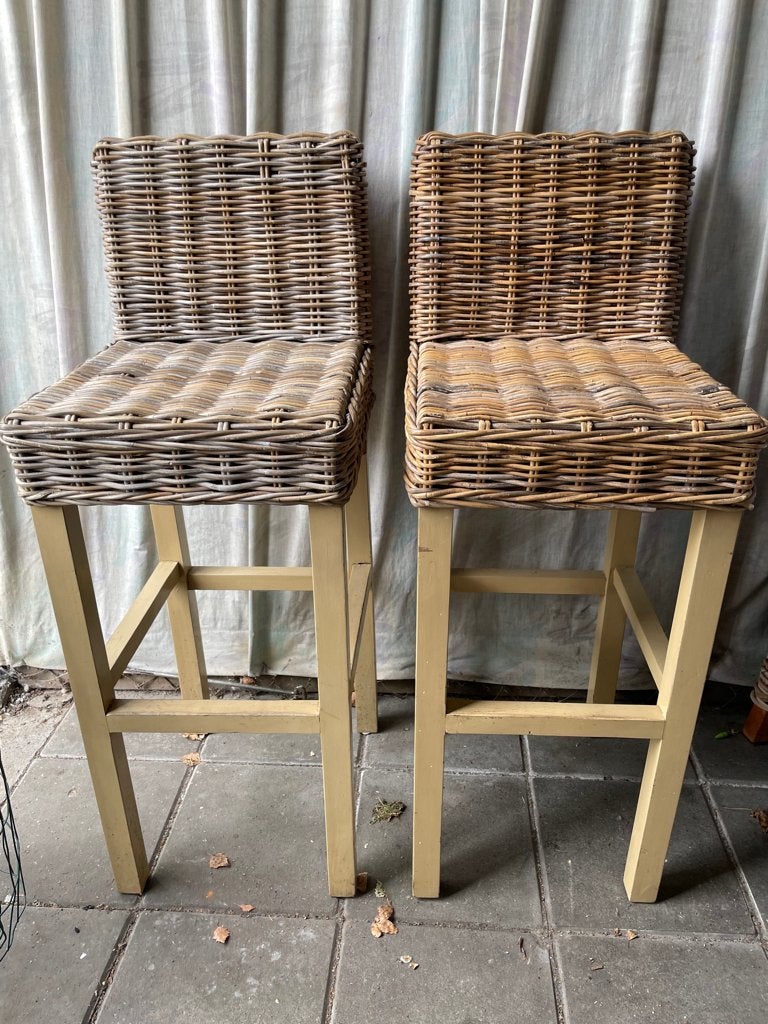 2 zgan rotan bar krukken zeer mooi landelijke stijl, Ophalen, Hout, Zo goed als nieuw, 90 cm of meer
