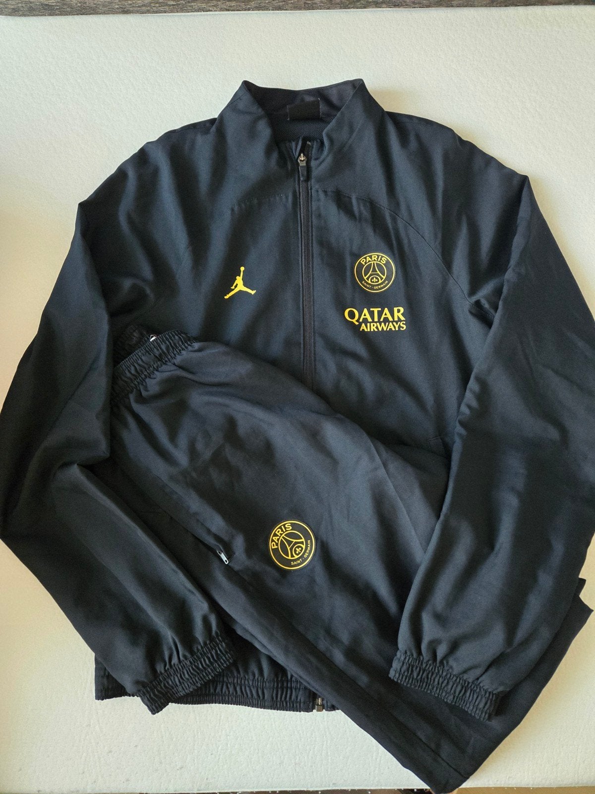 Origineel Jordan Paris Saint-Germain trainingspak, maat S, Zwart, Ophalen of Verzenden, Zo goed als nieuw, Nike Air Jordan