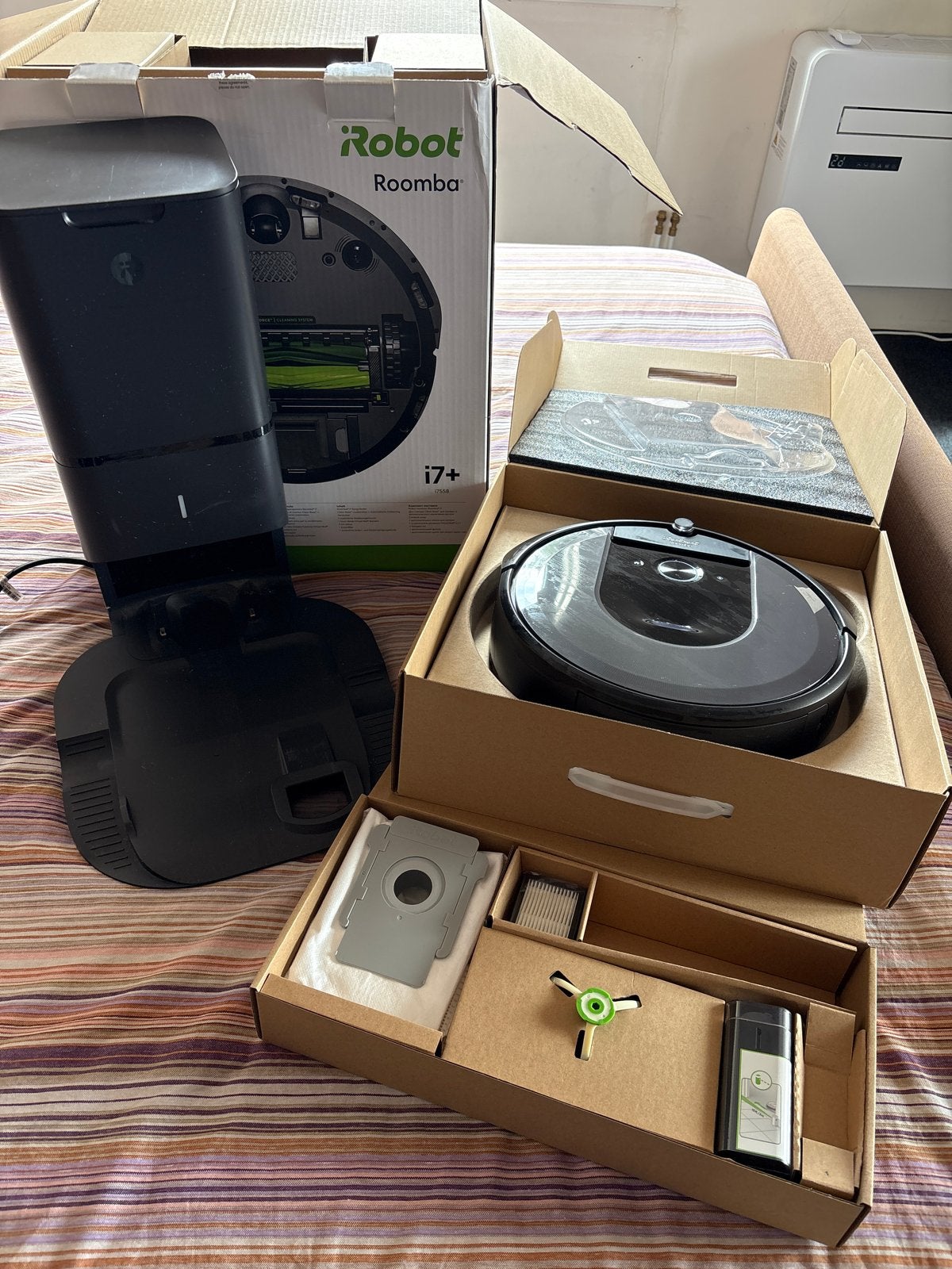 iRobot Roomba i7+ Robotstofzuiger met Clean Base, Witgoed en Apparatuur, Stofzuigers, Gebruikt, IRobot, Automatisch legen, Robotstofzuiger