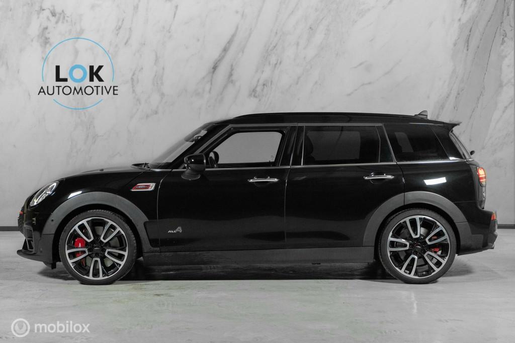 Mini Clubman 2.0 JCW ALL4 Chili PANO|HK|HUD|CAMERA|CARPLAY|, Auto's, Mini, 1998 cc, 1525 kg, Gebruikt, Zwart