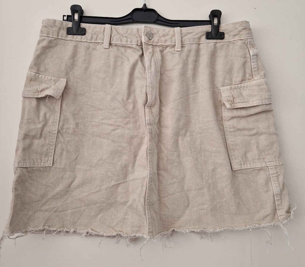 Beige/ecru spijkerrok maat 46 zgan, Kleding | Dames, Rokken, Beige, Maat 46/48 (XL) of groter, Ophalen of Verzenden, Zo goed als nieuw