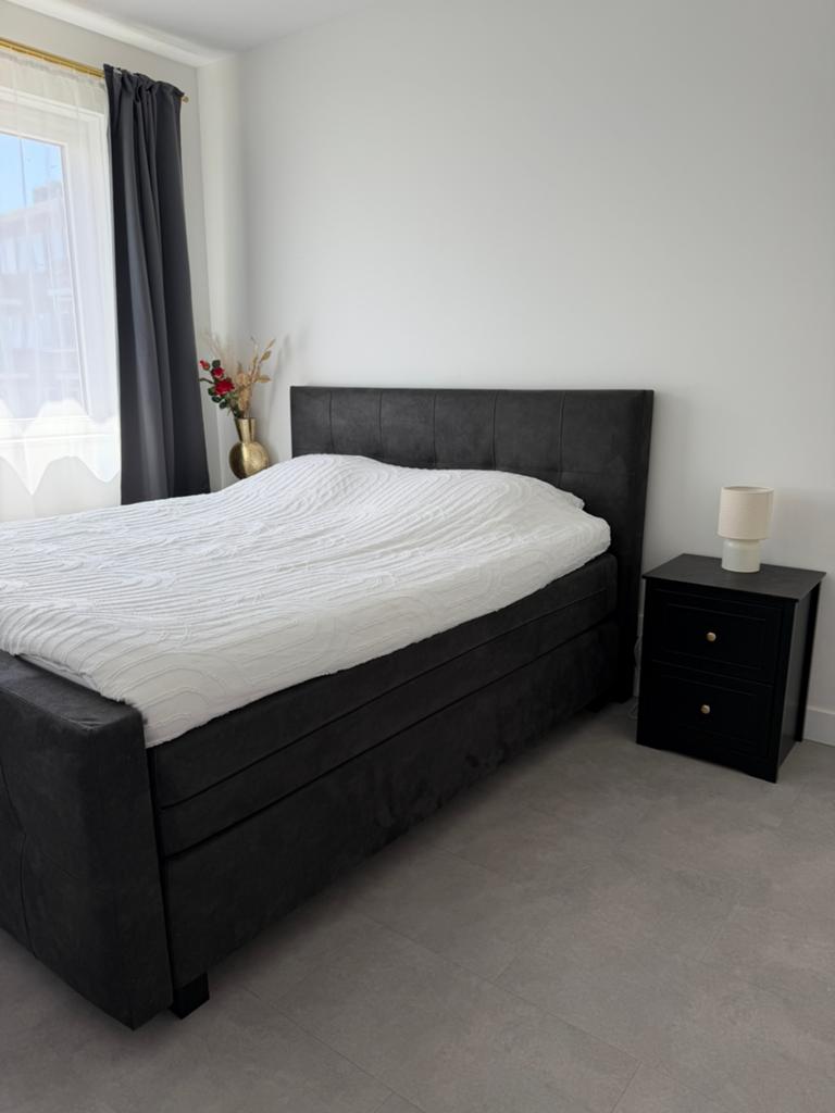 Swiss sense boxspring 180x200 complete slaapkamer, Ophalen, Zo goed als nieuw, Tweepersoons, 180 cm