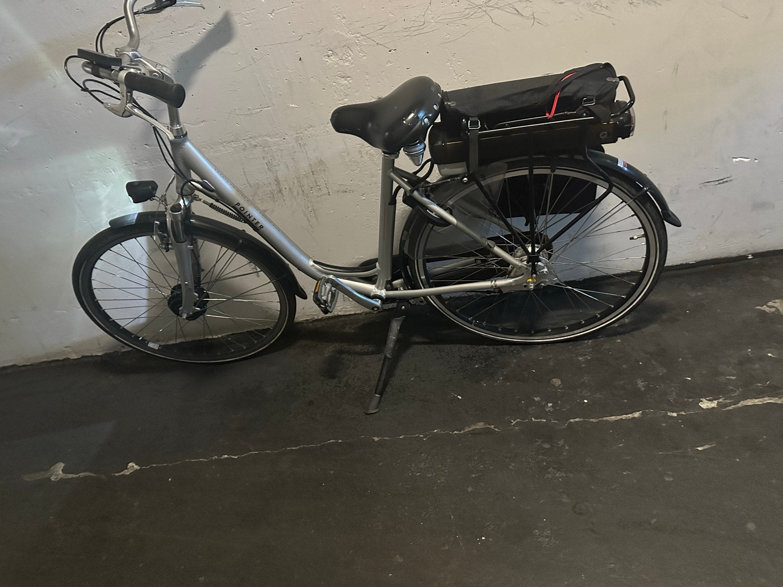 Een mooie Pointer E-Line Dames E-bike te koop, Fietsen en Brommers, Elektrische fietsen, Overige merken, Gebruikt, Ophalen of Verzenden