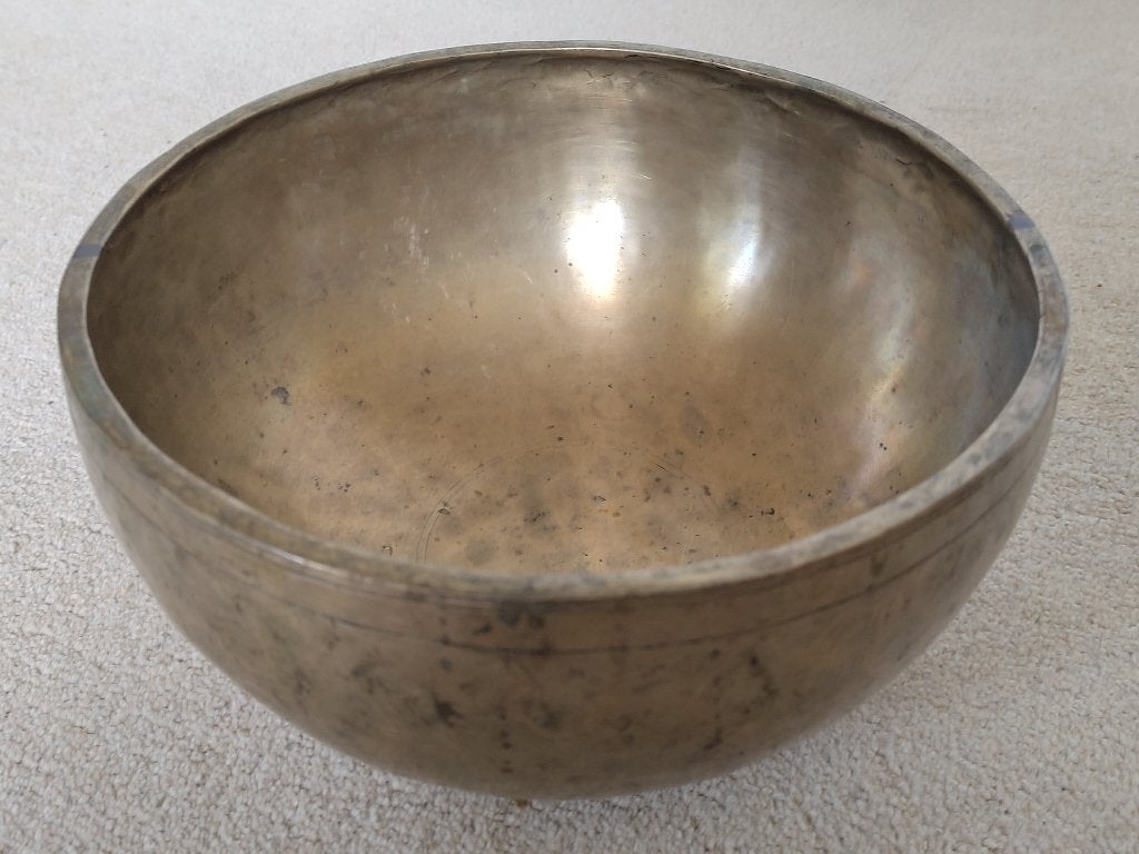 Oude Tibetaanse Jambati klankschaal D#3, 24,5 cm, Ophalen of Verzenden, Gebruikt, Melodische percussie