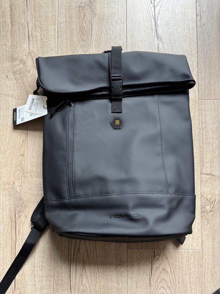 No Excess Roll-Top Rugzak Zwart - NIEUW, 25 tot 40 cm, Nieuw, Ophalen of Verzenden, Waterdicht