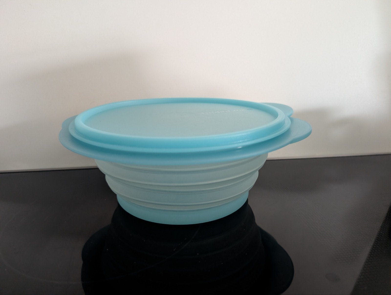 Tupperware vouwschaal 950 ml, Schaal, Blauw, Zo goed als nieuw, 950 ml