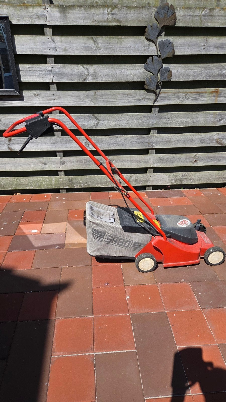 Sabo elektrische grasmaaier met opvangzak, Tuin en Terras, Grasmaaiers, Sabo, Cirkelmaaier, Gebruikt, Elektrische grasmaaier