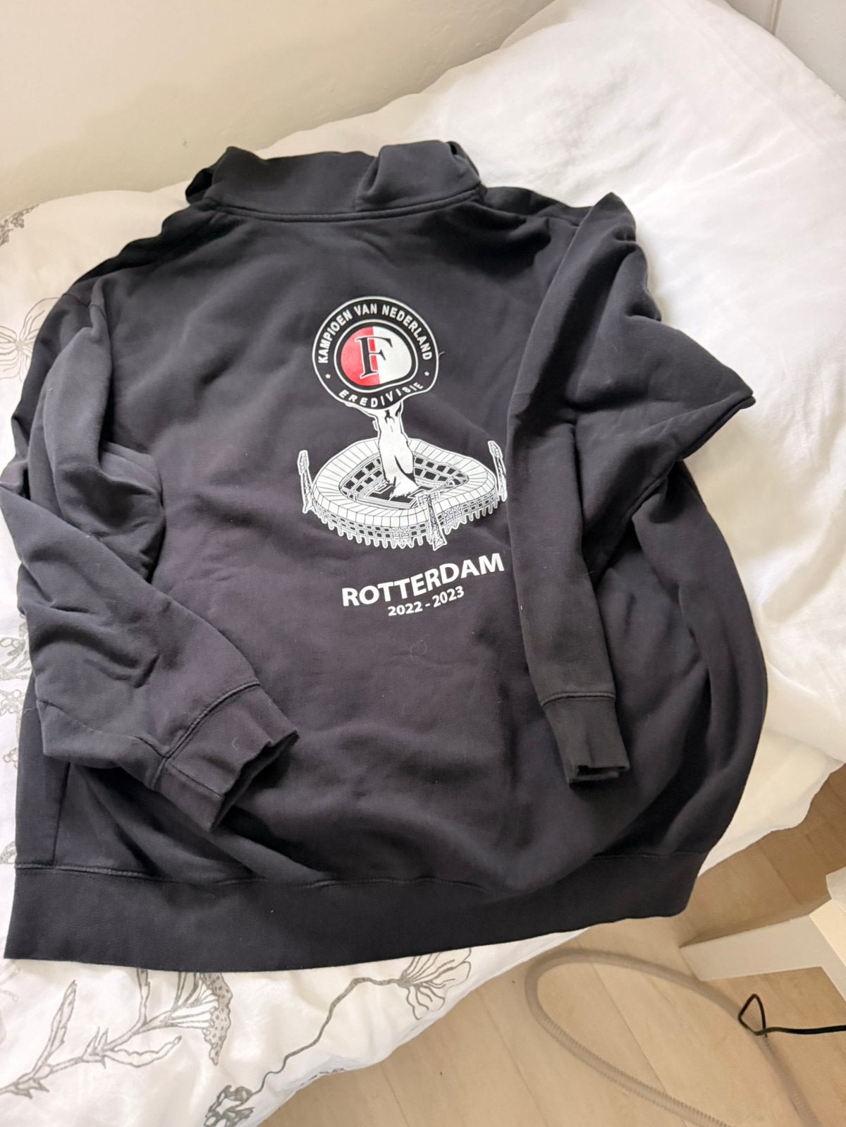 Feyenoord vest en primark vest, Ophalen of Verzenden, Zo goed als nieuw, Overige maten, Zwart