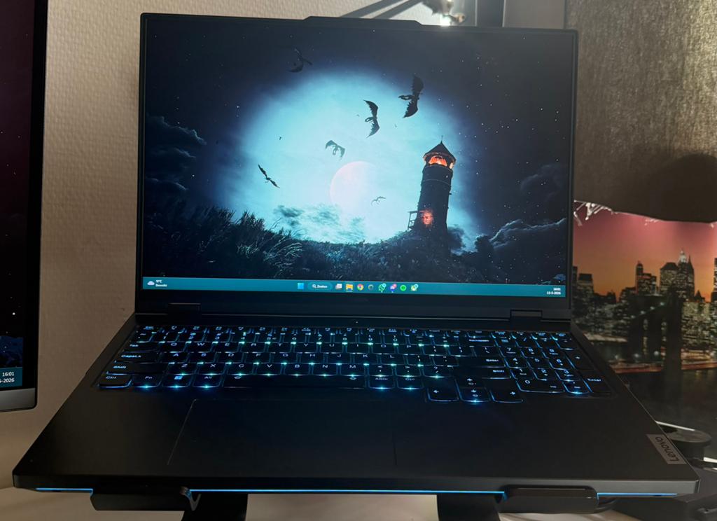Lenovo Legion Pro 7 RTX 4070 13th Intel Core i9 240hz, Computers en Software, Windows Laptops, Ophalen, Gebruikt, Met videokaart