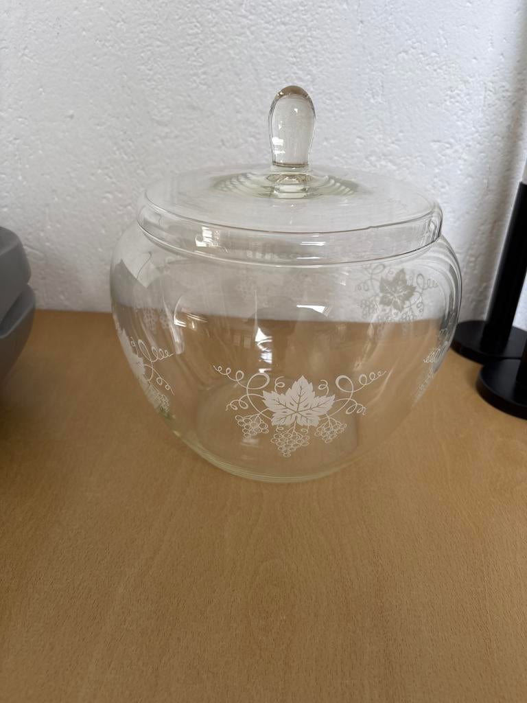 Glazen bowl schaal met deksel druivenmotief, Antiek en Kunst, Antiek | Glas en Kristal, Ophalen