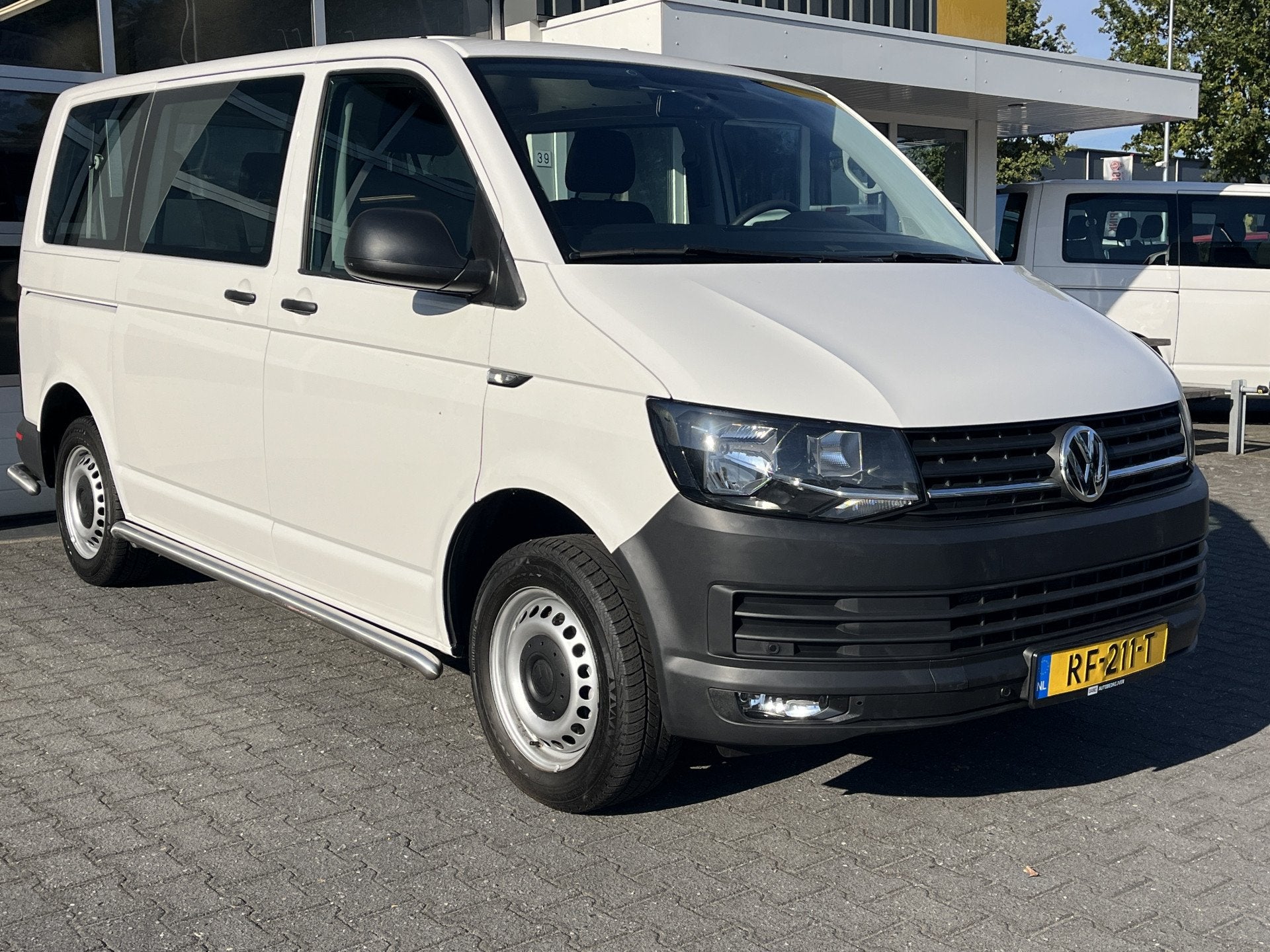 Volkswagen Transporter Kombi 2.0 TDI DSG Automaat L1H1 Trend, Stof, Gebruikt, 150 pk, 255 €/maand