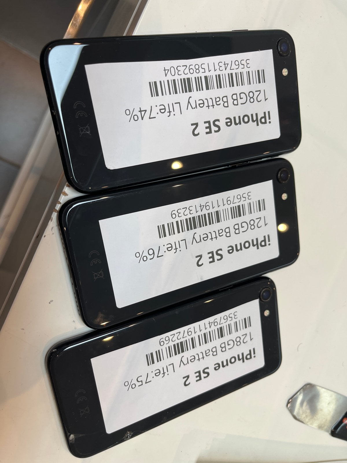 iPhone SE 2 (2020) - 128GB - Gebruikt, Telecommunicatie, Mobiele telefoons | Apple iPhone, Zwart, Ophalen of Verzenden, Apple