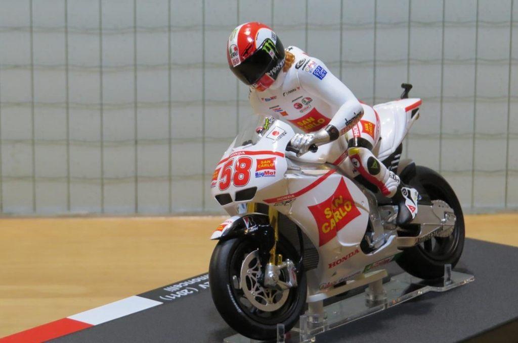Marco Simoncelli Honda RC212V 2011 1:18 with figurine, Overige merken, Serviceclientele@altaya.be, Nieuw, Ophalen of Verzenden