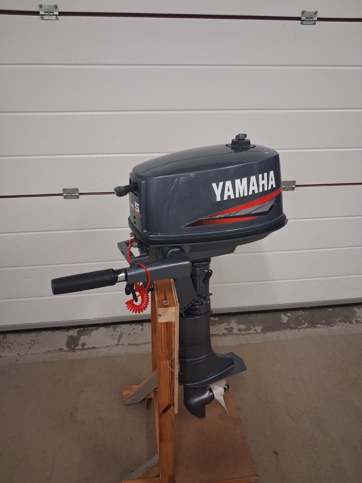 Yamaha 5 PK 2-takt met tank, Watersport en Boten, Ophalen of Verzenden, Zo goed als nieuw, Motor en Techniek, Zeilboot of Motorboot