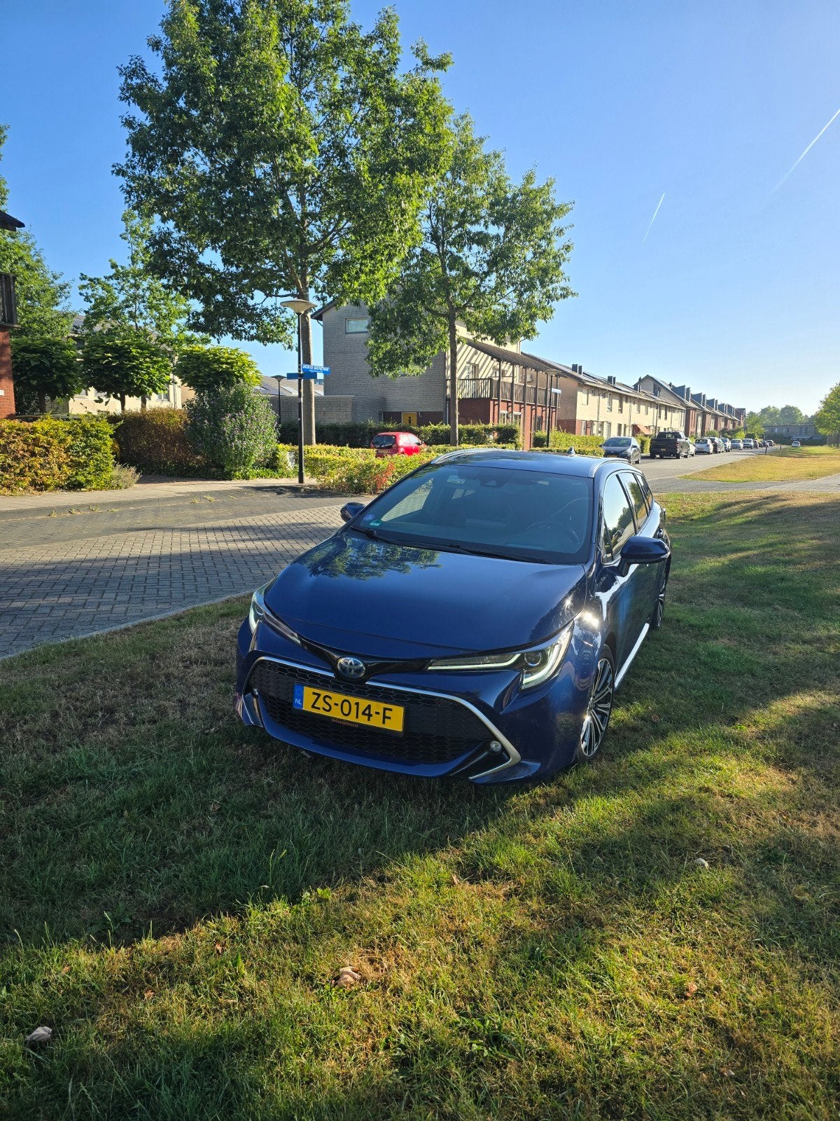 Toyota Corolla TS 1.8 Hybrid 122pk CVT 2019 Blauw, 450 kg, 750 kg, Blauw, Hybride Elektrisch/Benzine